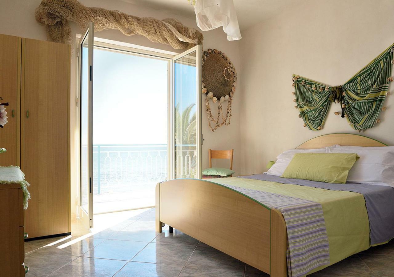 Villa Metis Реалмонте Екстериор снимка